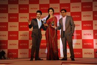 Anushka Launches INTEX Aqua Smartphone
